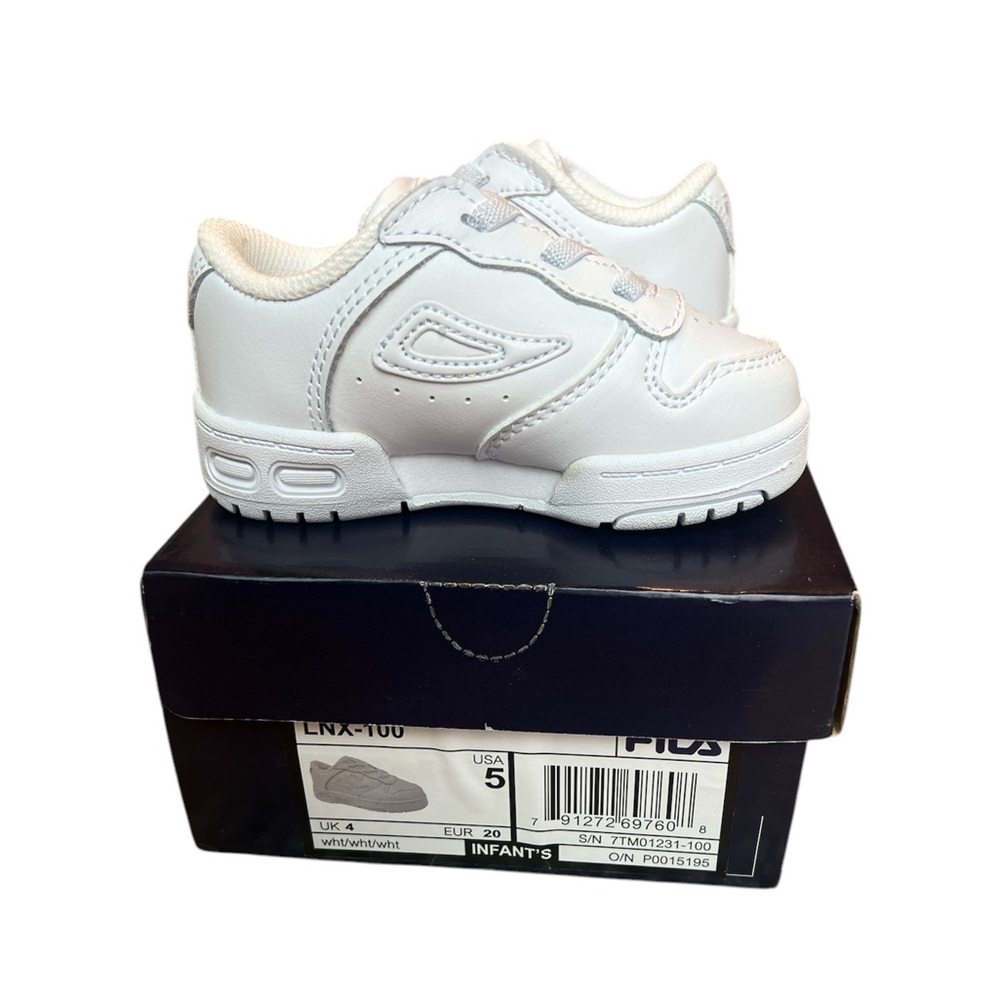 NIB Fila Sneakers